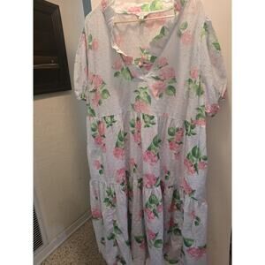 Crown & Ivy Blue Dress Plus 2X hydrangea Print Tiered Cotton Peasant Swiss dot